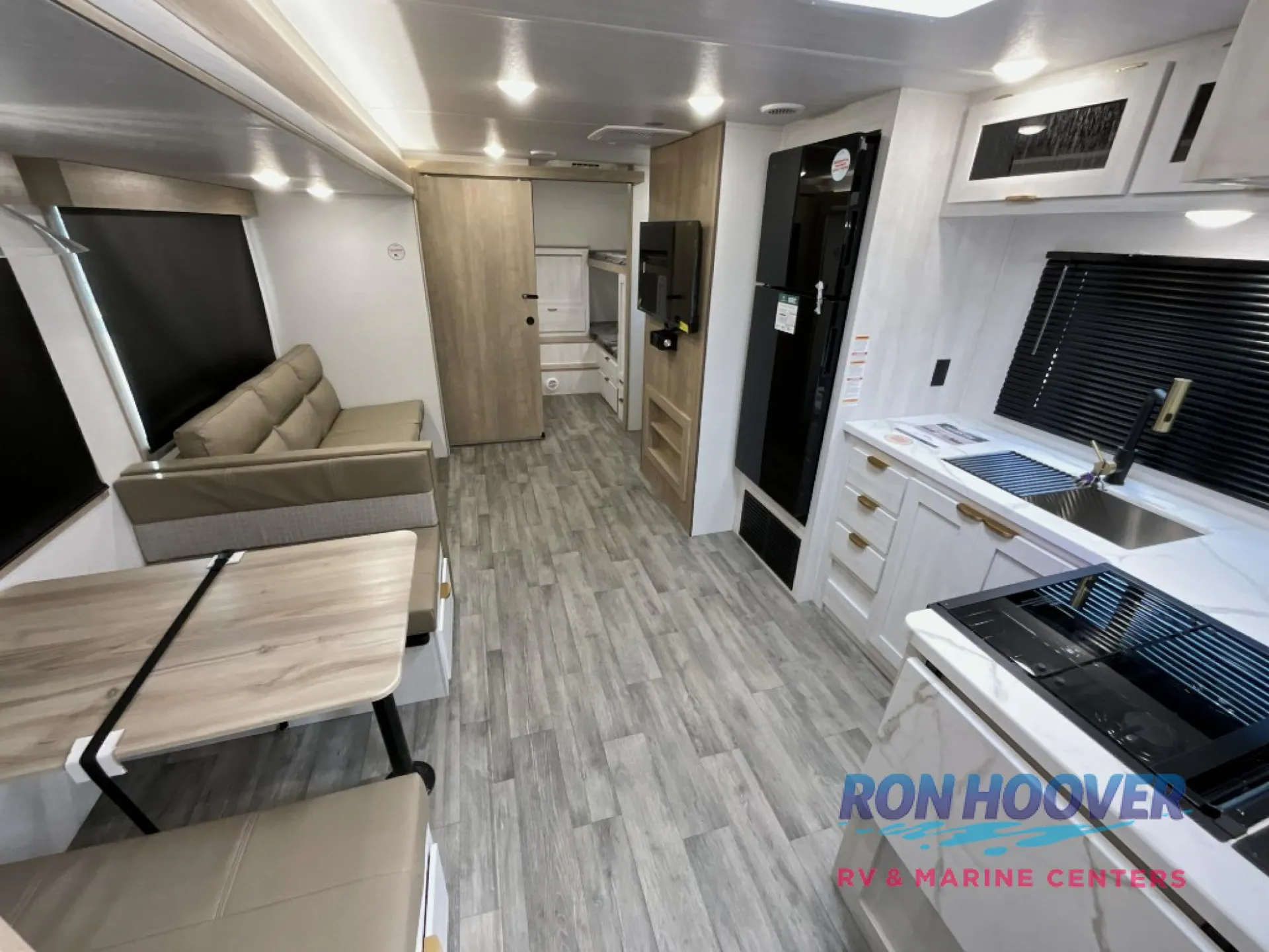 2027 East to West Longitude 315FB - Photo 3
