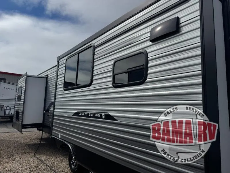 2026 Coachmen Catalina Legacy Edition 323MAZE - Photo 4