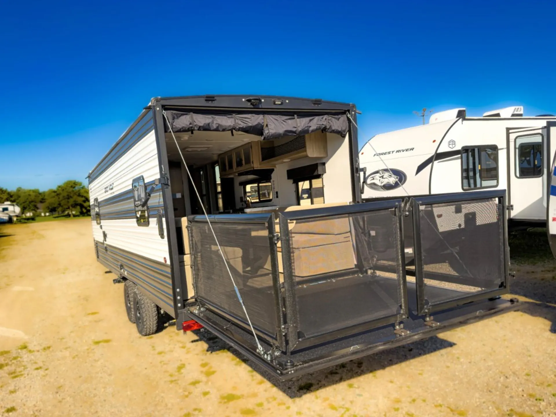 2027 Forest River Cherokee Grey Wolf 22RR - Photo 4