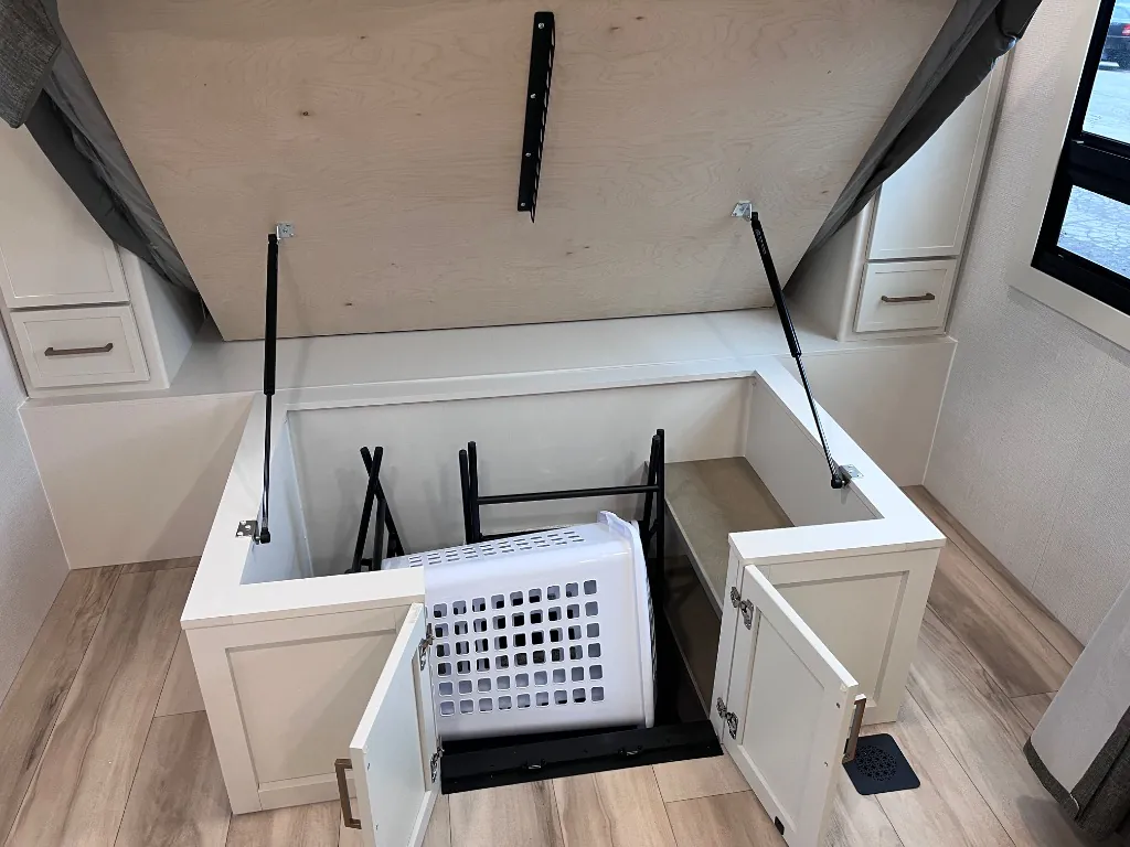 2026 Brinkley Model I 235, Photos photo 21