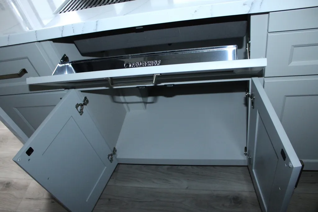 2026 Brinkley Model G 4100, Photos photo 33