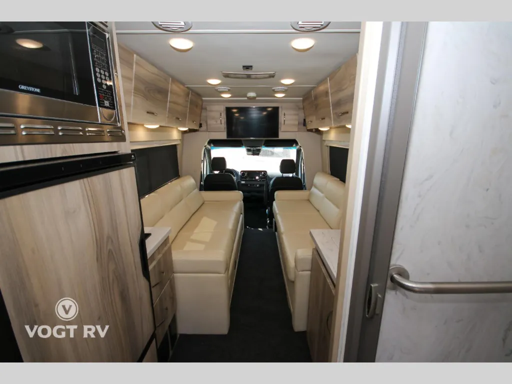 2024 Chinook RV Summit DS, Photos photo 7