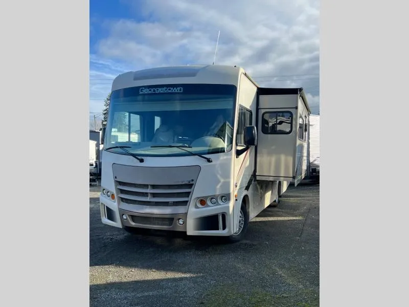 2018 Forest River Georgetown 3 Series 30X3 - Photo 3