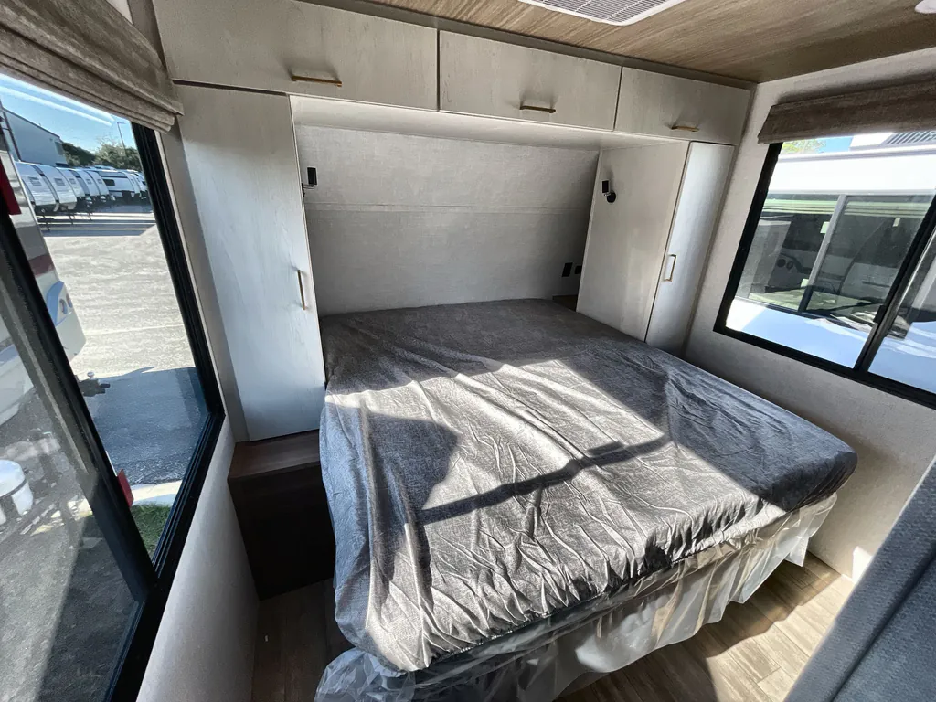 2026 Forest River Vibe Extreme Lite 2600BH, Photos photo 15