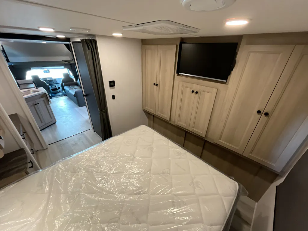 2026 Forest River Sunseeker 3050S, Photos photo 16
