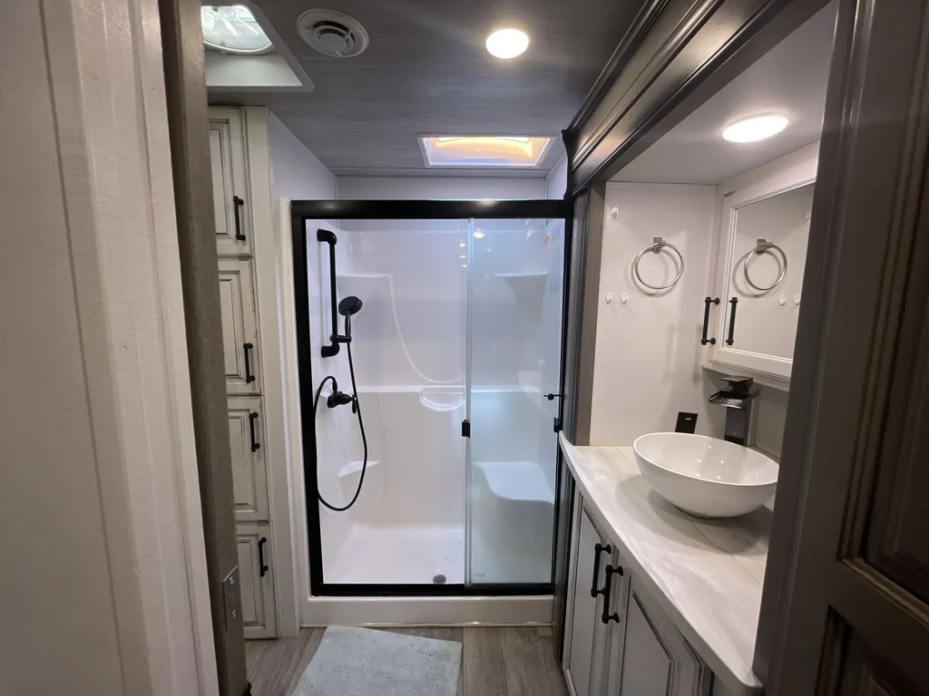 2022 Keystone Montana 3813MS, Photos photo 21