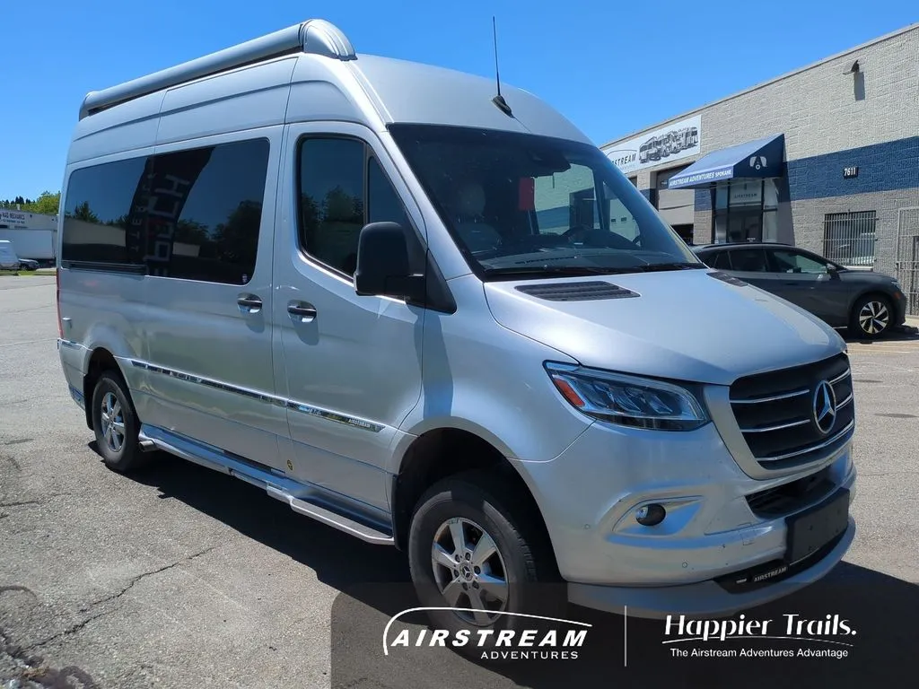 2021 Airstream Interstate 19 19 4X4 - Photo 2