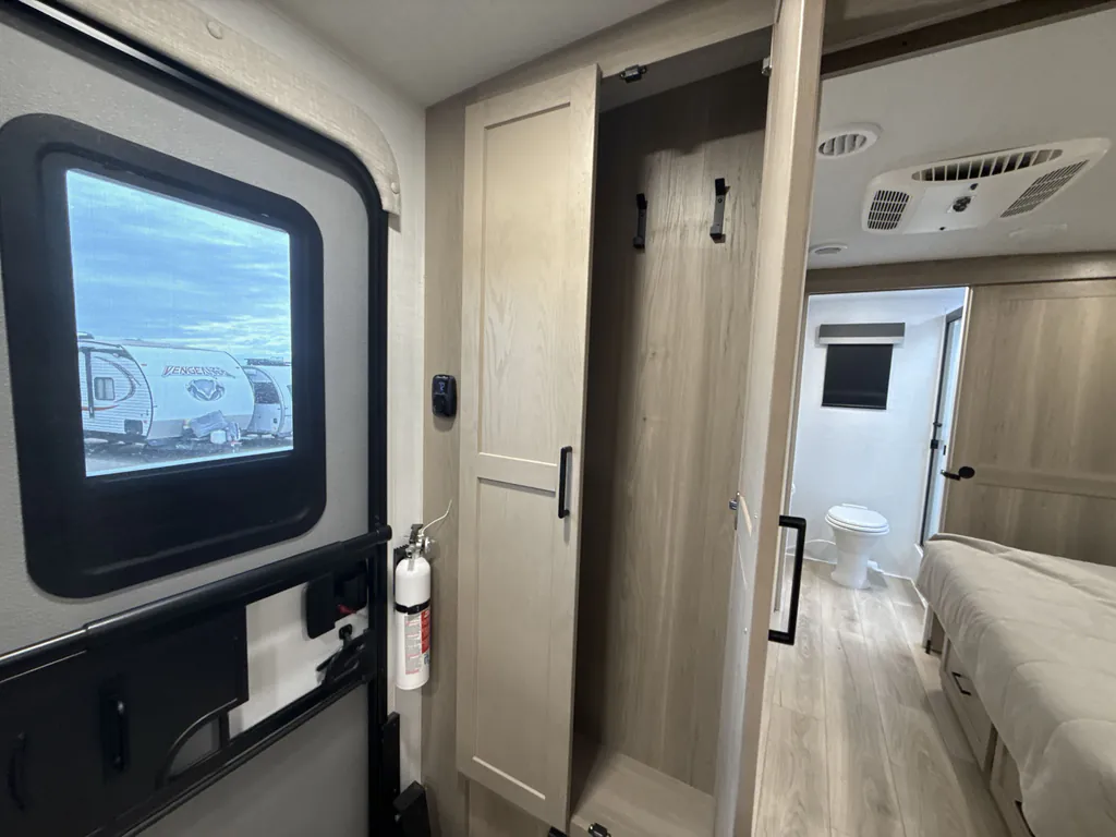 2026 Forest River Flagstaff Micro Lite 25MBR, Photos photo 13