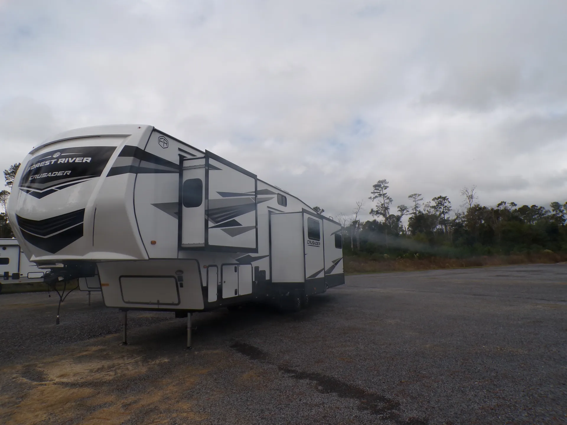 2025 Prime Time Crusader 275RDD - Photo 4