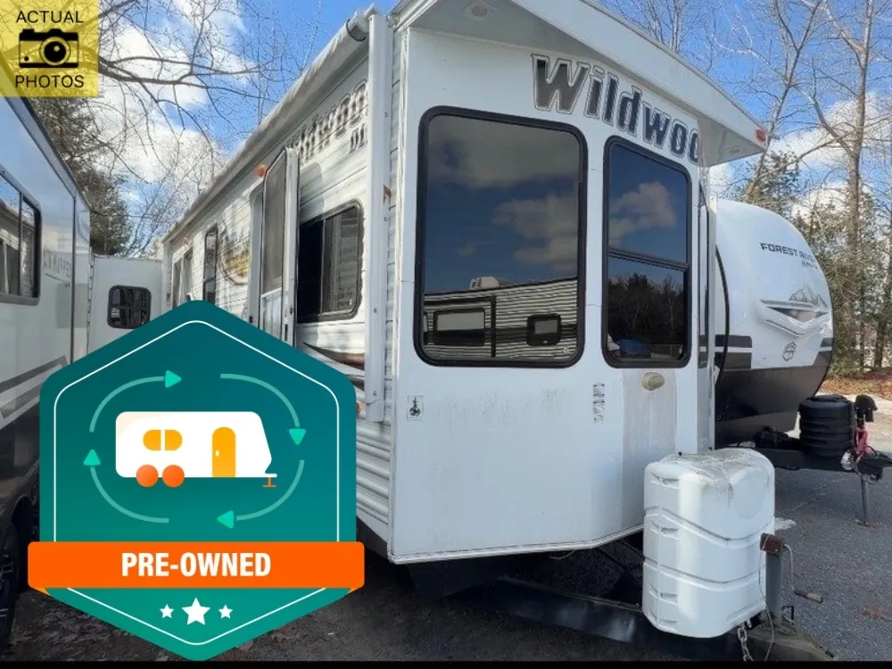 2013 Forest River Wildwood DLX 400RETS - Photo 2