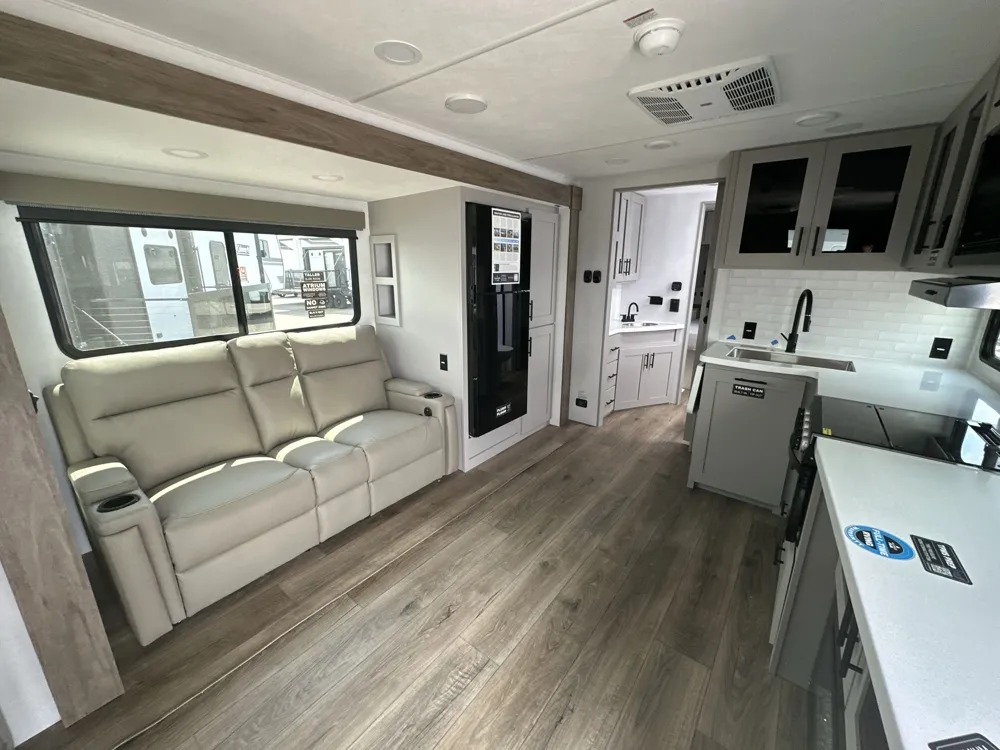 2026 - Photo 2