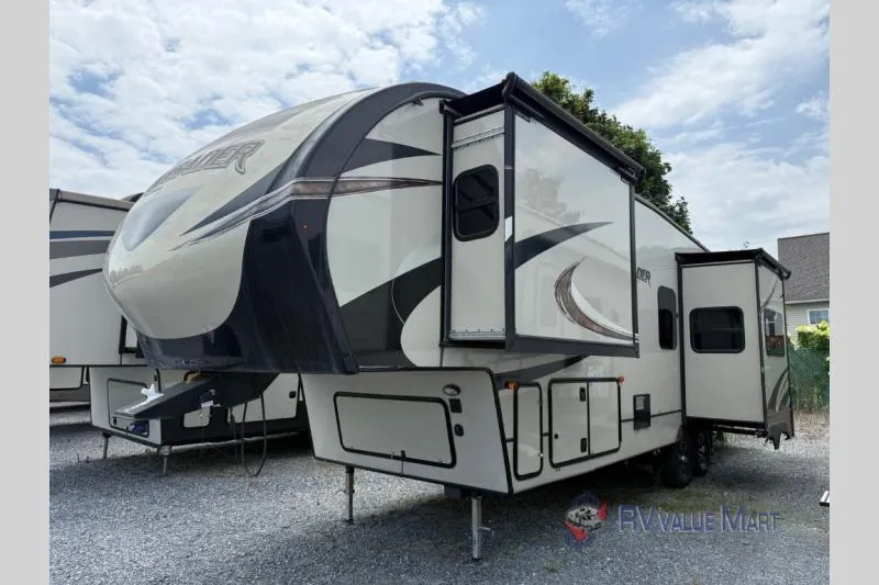 2018 Prime Time Crusader 319RKT - Photo 3