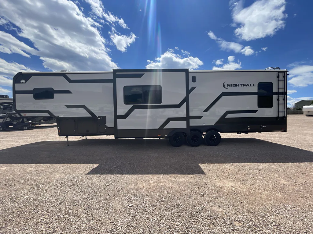2027 Forest River Nightfall 380N, Photos photo 6