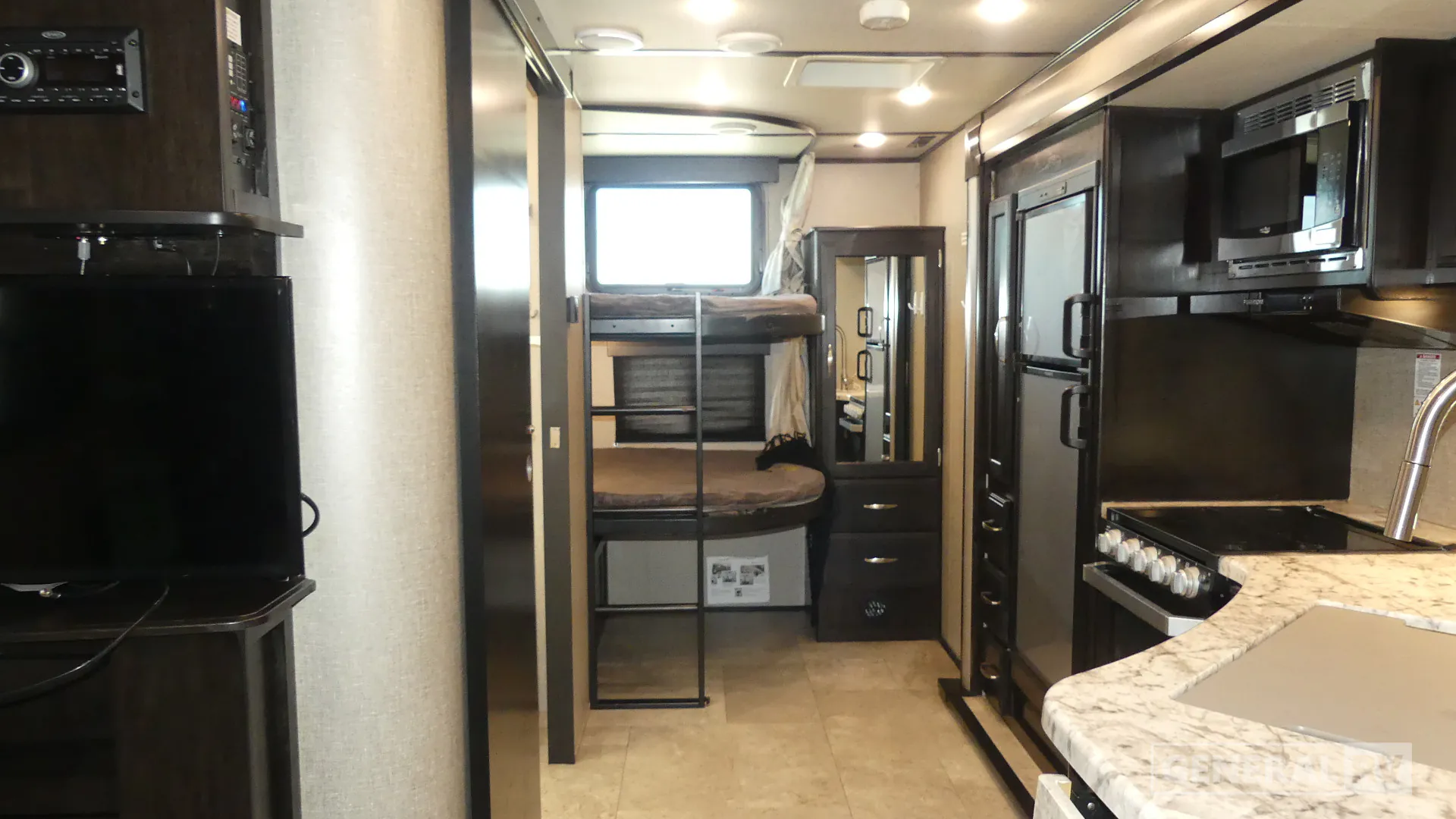 2019 Grand Design Imagine XLS 19BWE - Photo 3