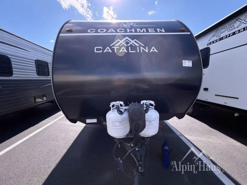 2026 Coachmen Catalina Summit Series 8 261BH - Photo 4