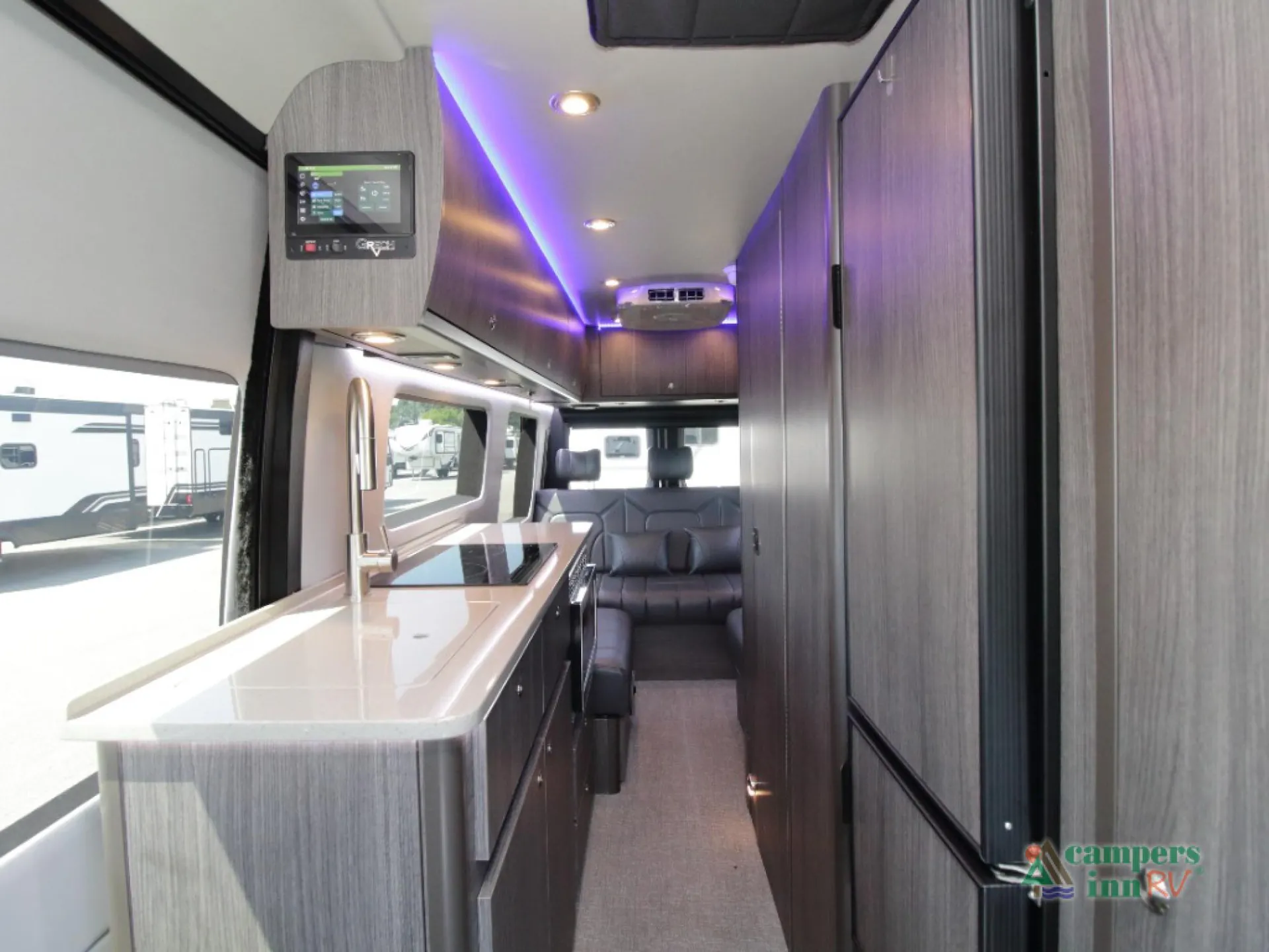 2025 Grech RV Strada-ion AWD TOUR - Photo 4