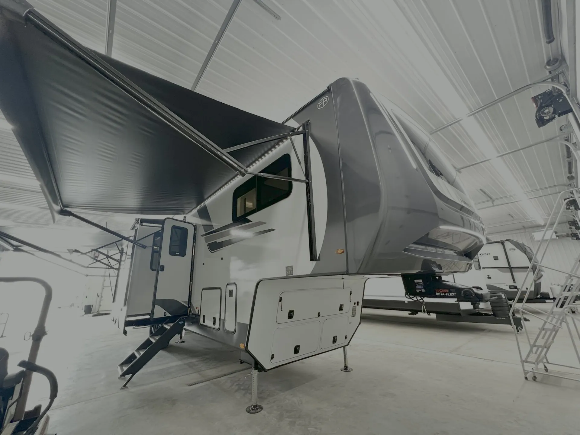 2026 Forest River Rockwood Signature 403SDB - Photo 2
