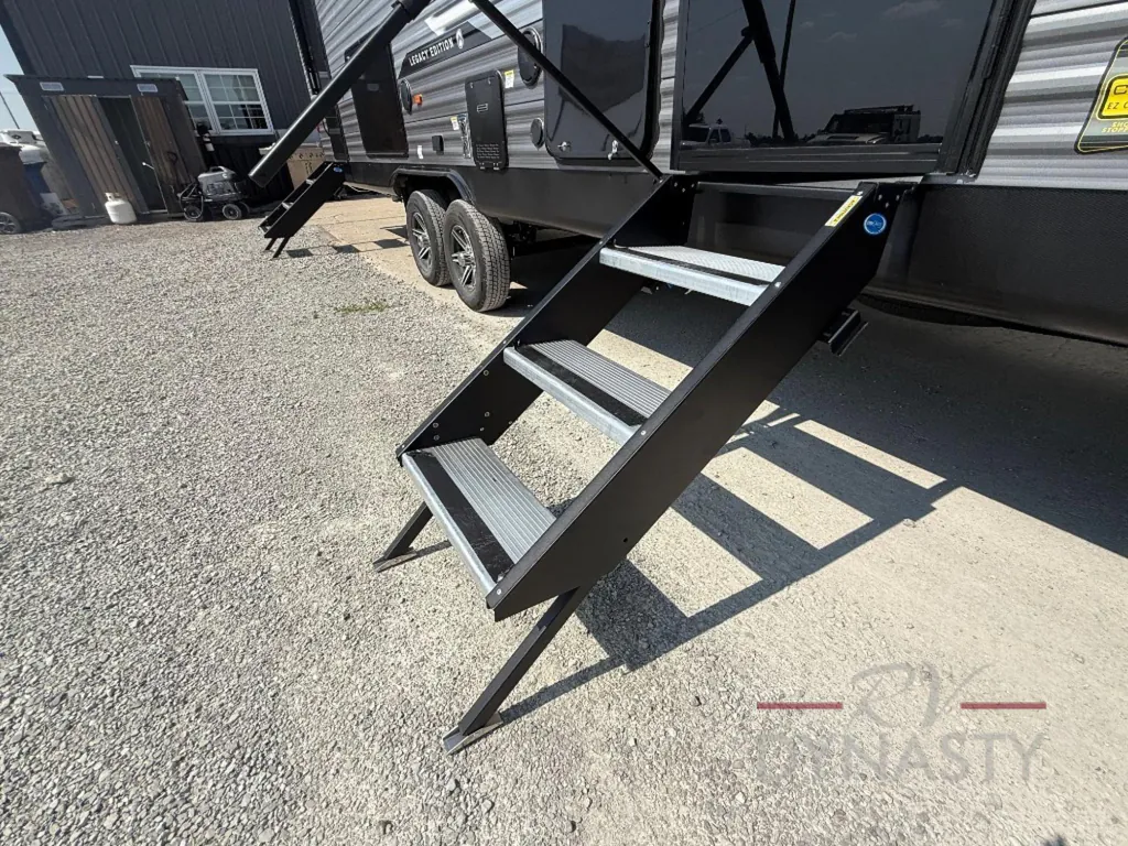 2026 Coachmen Catalina Legacy Edition 273DBHCK, Photos photo 26