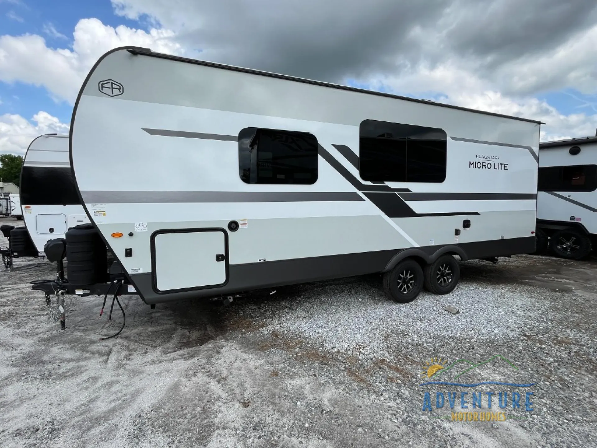 2026 Forest River Flagstaff Micro Lite 25FBT - Photo 2