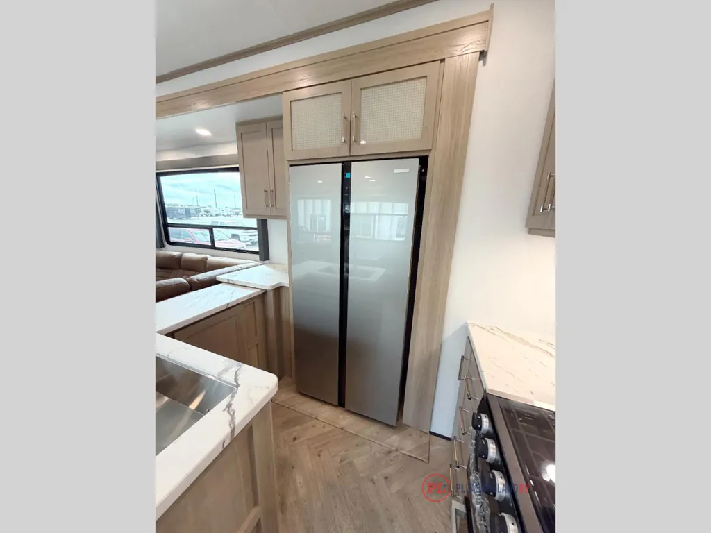 2026 Keystone Raptor 420, Photos photo 21