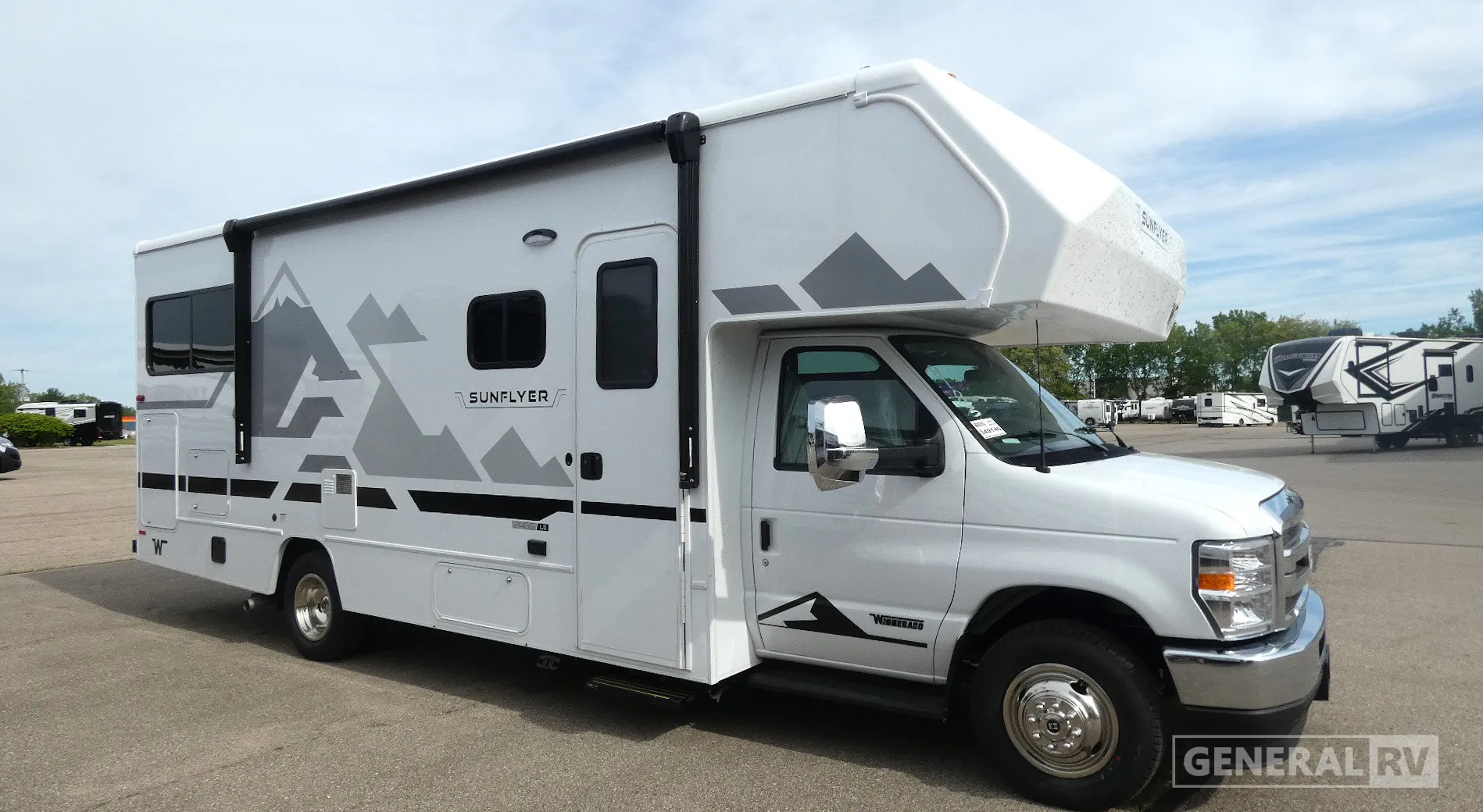 2027 Winnebago Sunflyer 24GG - Photo 2