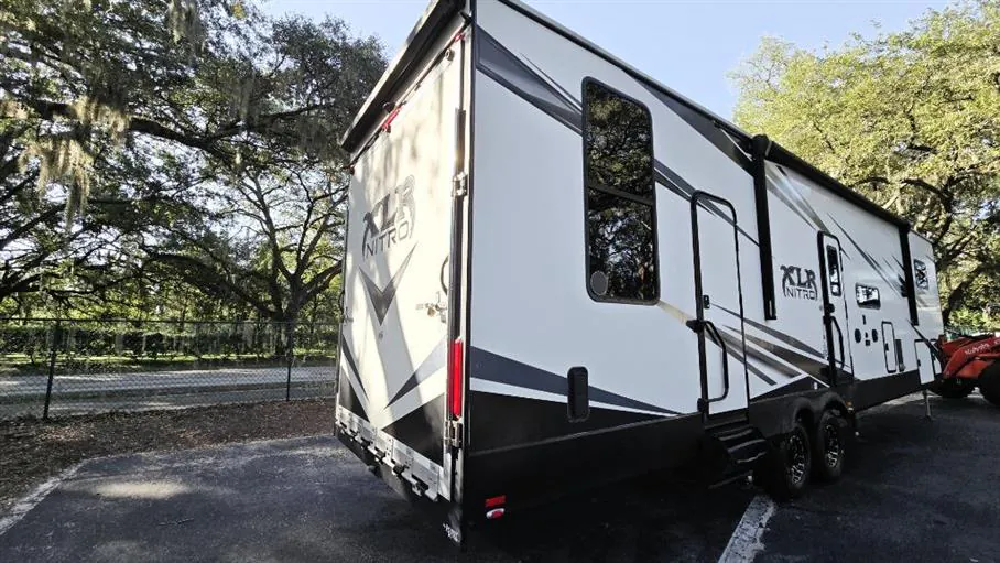 2019 Forest River XLR Nitro 37VL5 — Photo 7