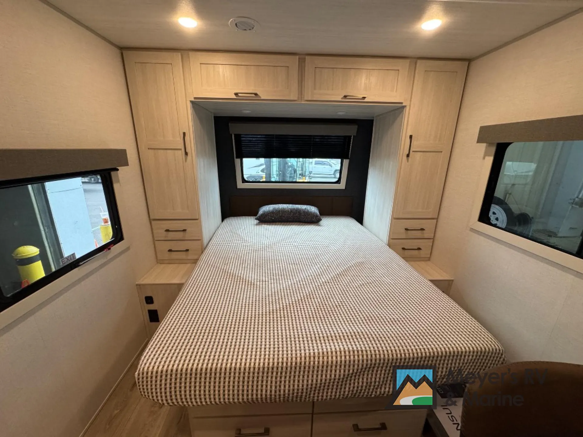 2026 Forest River Surveyor Legend 202RBLE — Photo 7