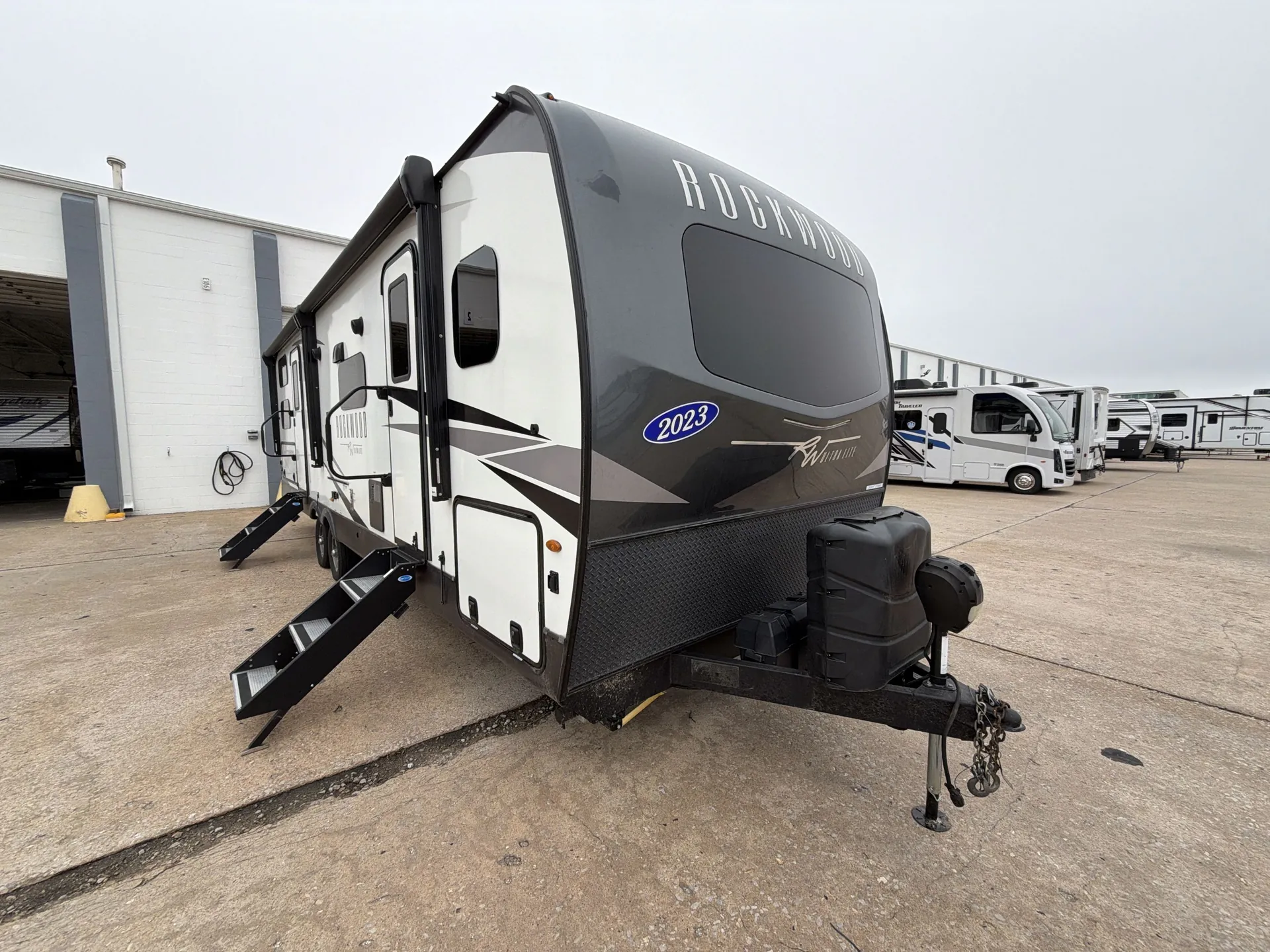 2023 Forest River Rockwood Ultra Lite 2706WS - Photo 2