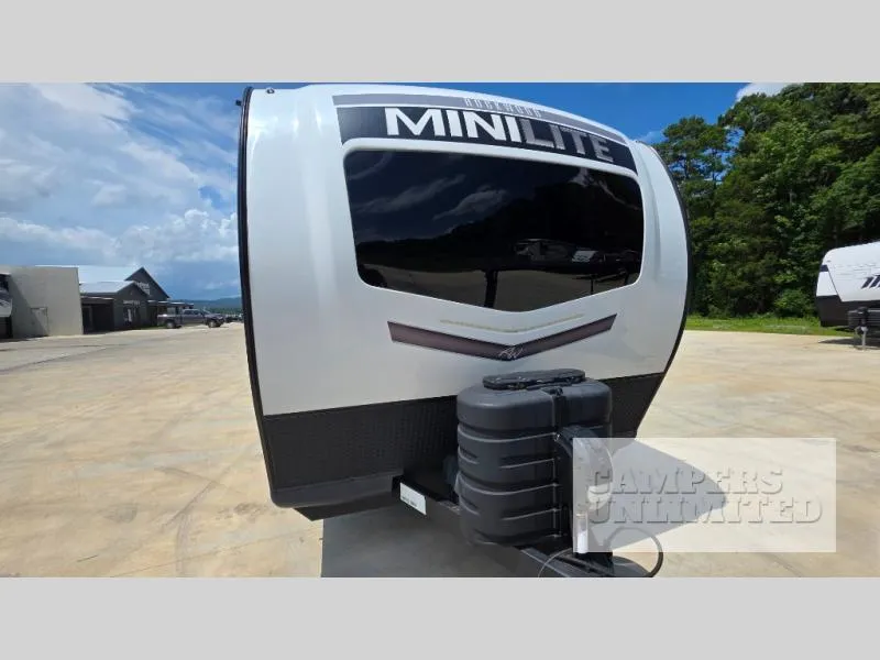 2024 Rockwood Rockwood Mini Lite 2109S - Photo 3
