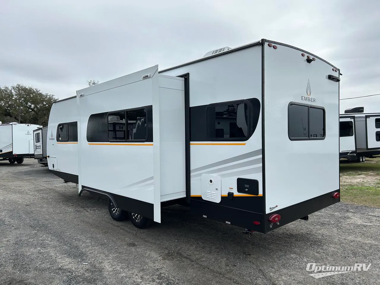 2025 Ember RV E-Series 25RUD - Photo 4
