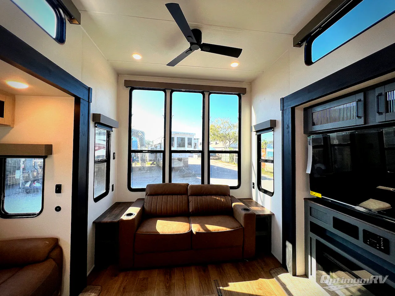 2026 Forest River Puma Vista 401RLFT — Photo 6