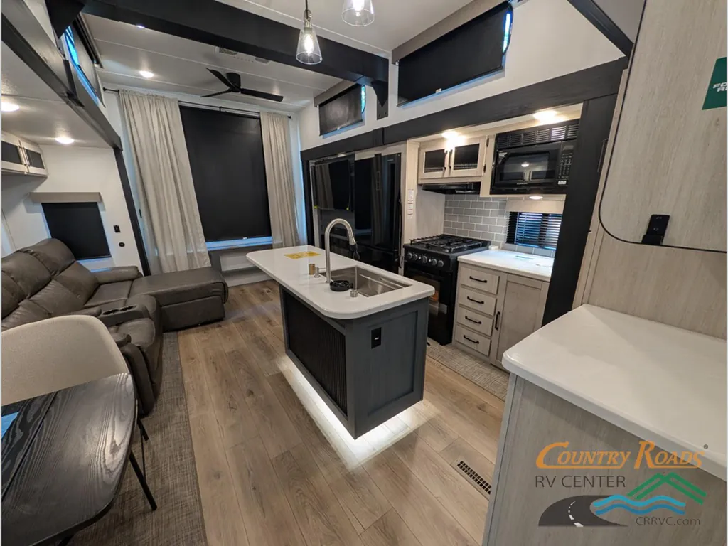 2026 Forest River Puma Vista 422LFT, Photos photo 10