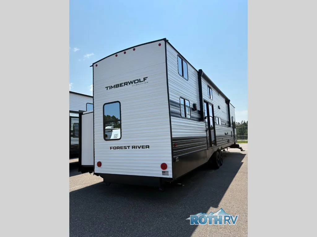 2027 Forest River Cherokee Timberwolf 39DC, Photos photo 4