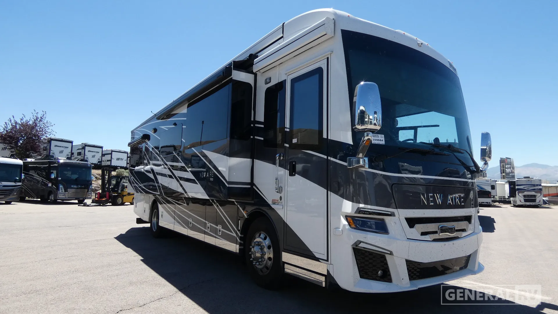 2025 Newmar New Aire 3543 - Photo 2