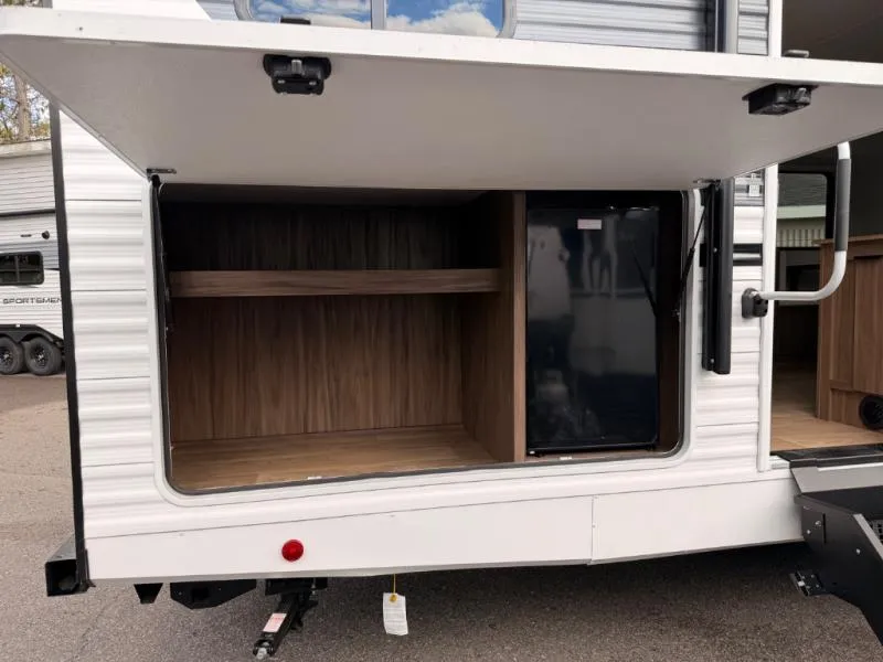 2026 Winnebago Access 32BR - Photo 3