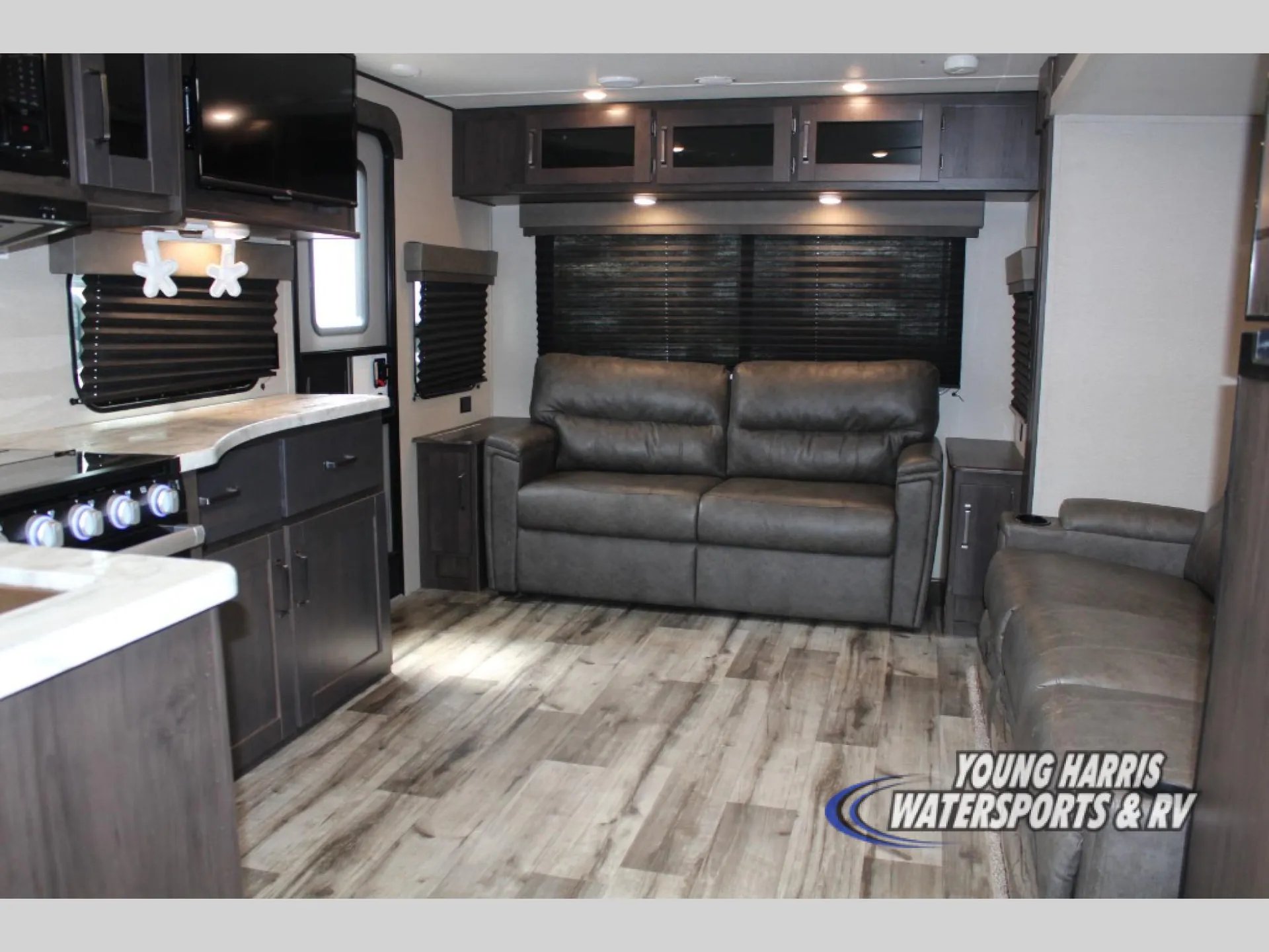 2023 Grand Design Transcend Xplor 245RL - Photo 4