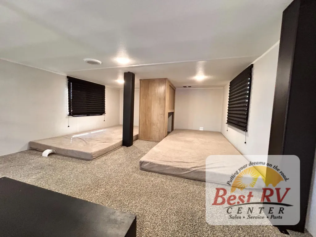 2027 Forest River Cherokee Timberwolf 39DC, Photos photo 80