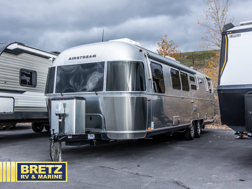2018 Airstream Flying Cloud 30FB Bunk - Photo 4