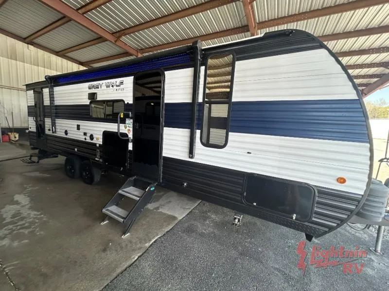 2024 Forest River Cherokee Grey Wolf 26DBH - Photo 3