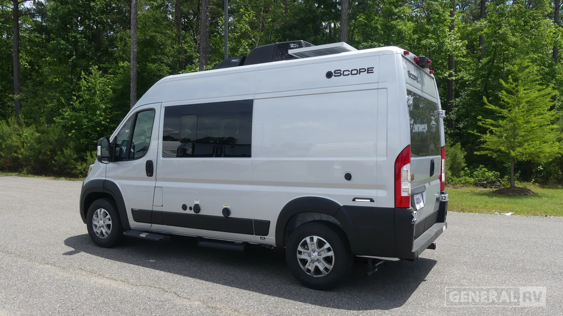 2027 Thor Motor Coach Scope 18M - Photo 4
