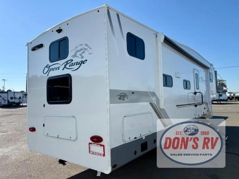 2027 Open Range RV Roamer Light Duty 28DBSS - Photo 4