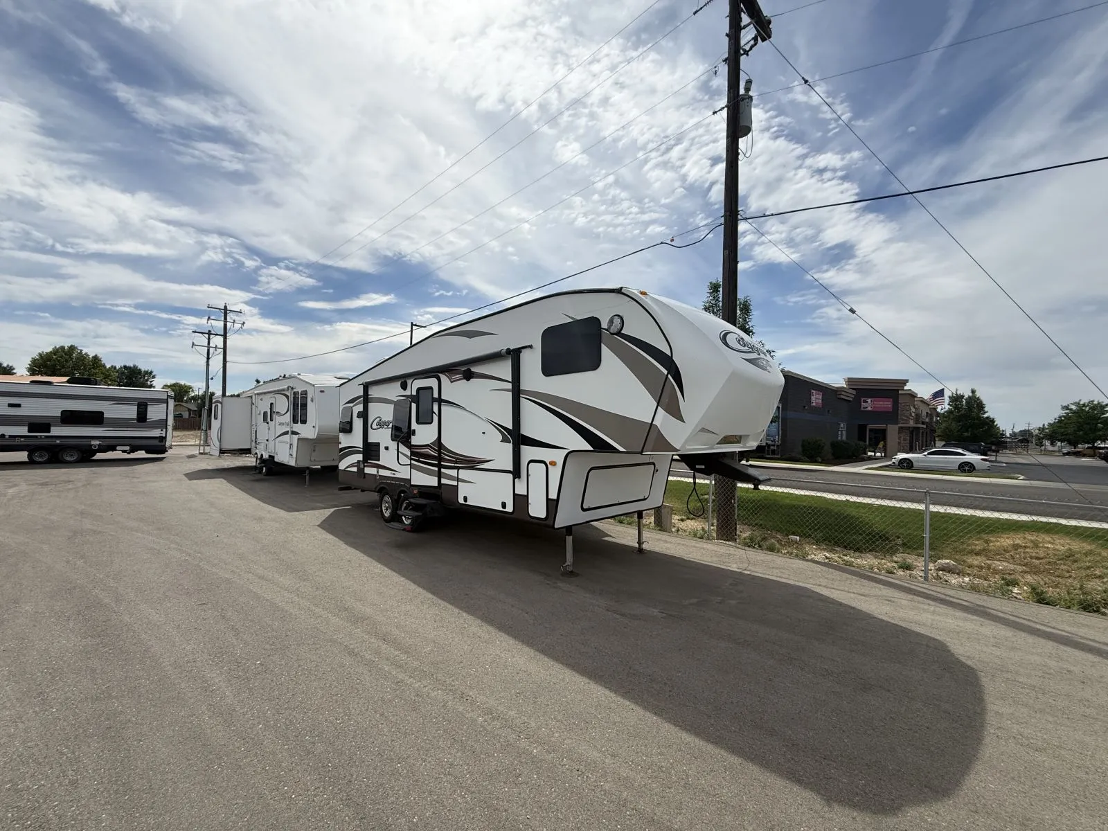 2015 Keystone RV Cougar 279RKS - Photo 4