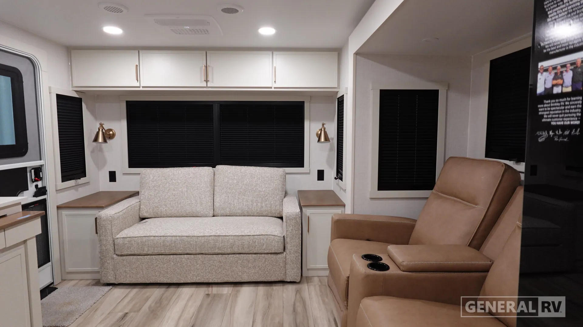 2027 Brinkley Model Ix 25X - Photo 3