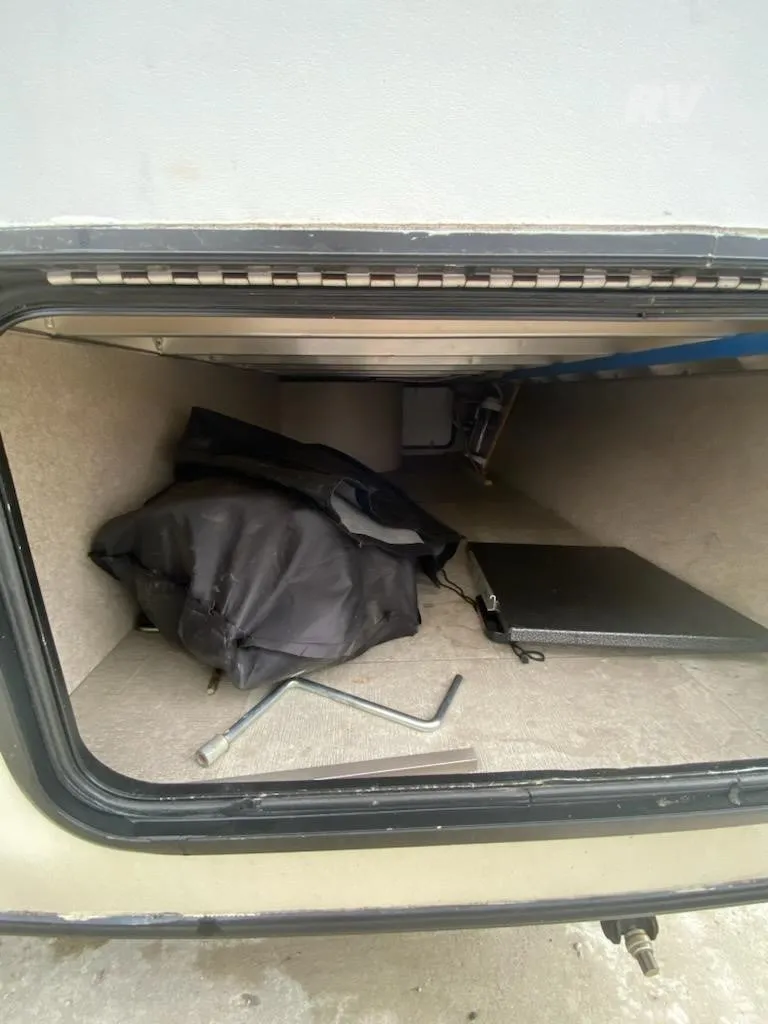 2019 Forest River Flagstaff Micro Lite 21FBRS — Photo 5