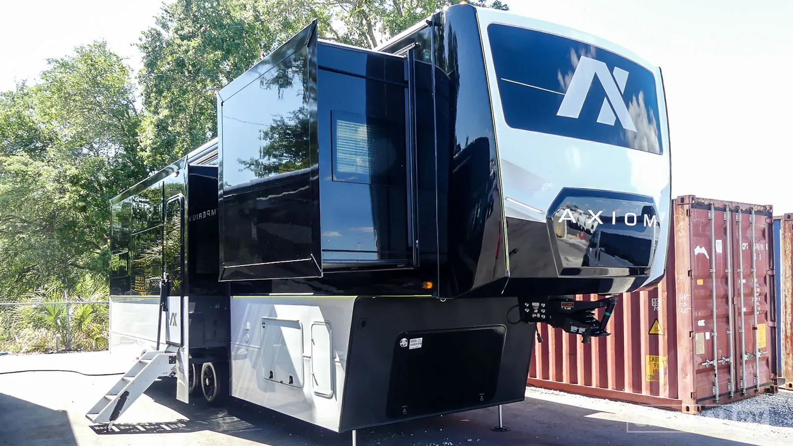 2026 Axiom Imperium I2900 - Photo 2