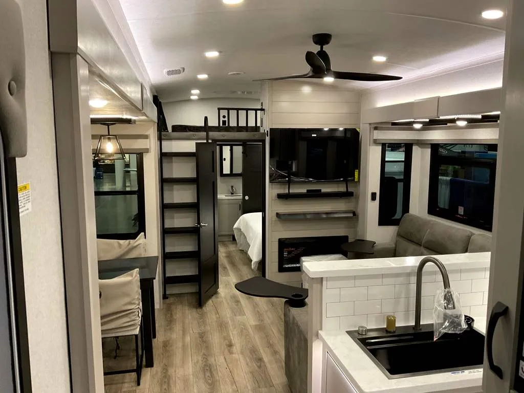 2026 Jayco North Point 395DSDB, Photos photo 36
