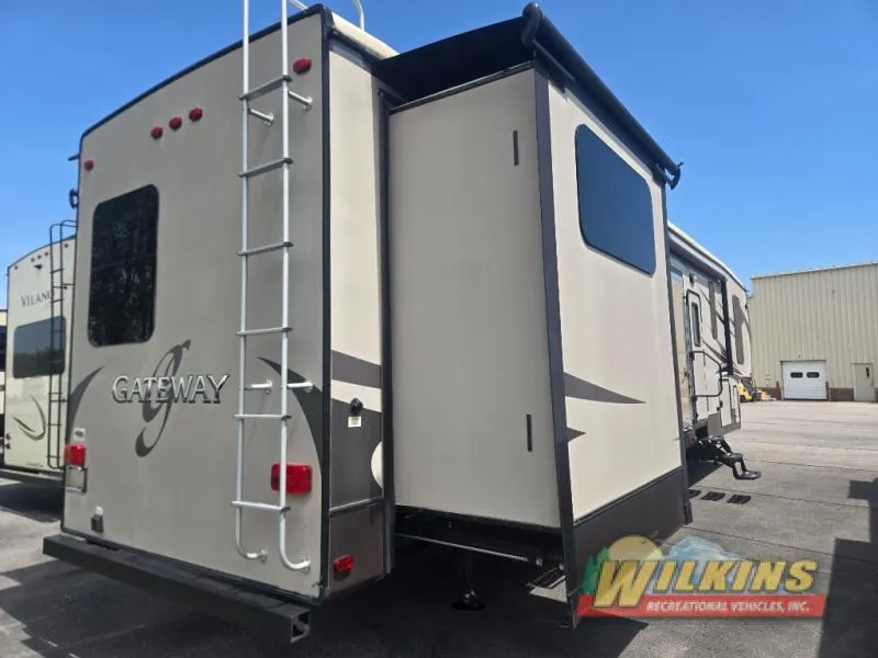 2016 Heartland Gateway 3750 PT - Photo 4