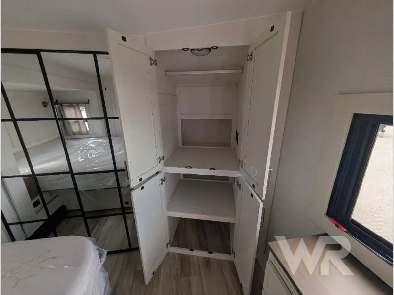 2027 Brinkley Model Z 3600 - Photo 3