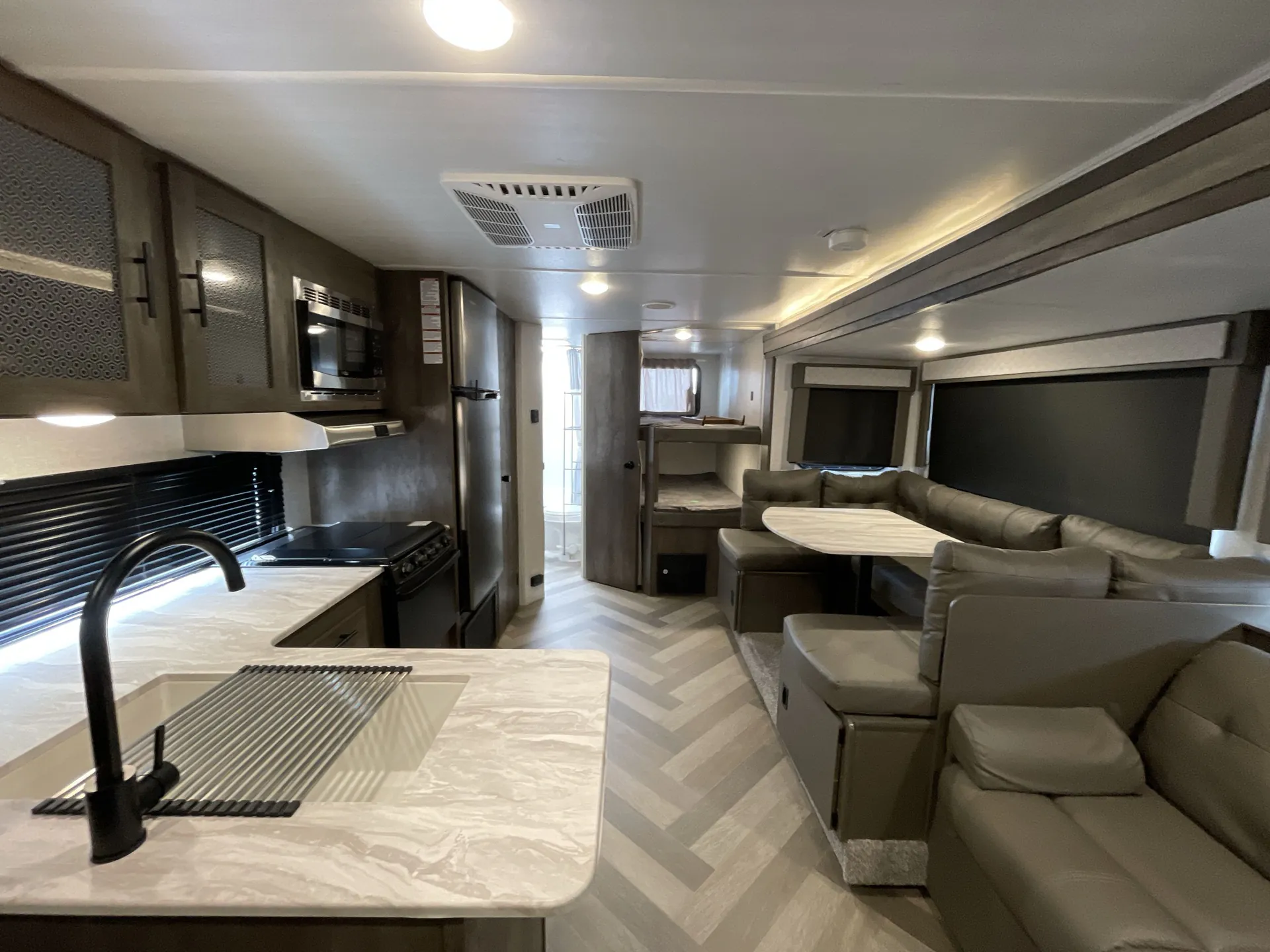 2020 Forest River Wildwood 263BHXL — living area main