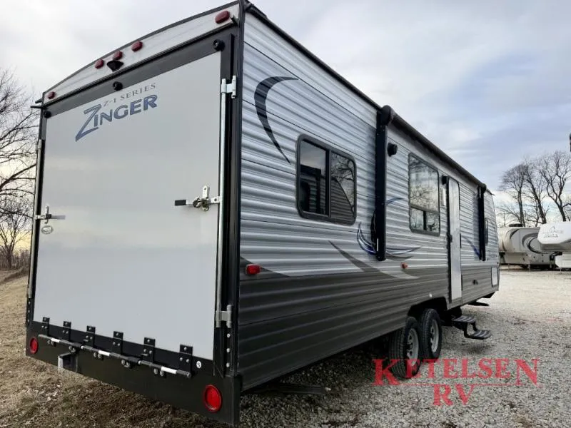 2017 CrossRoads Zinger 288RR - Photo 4